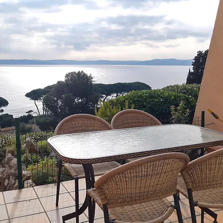 Climatise 3 Pieces Avec Piscine Proche A - Fr-1-780-8 * Sainte-Maxime
