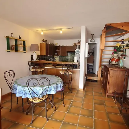 Climatise 3 Pieces Avec Piscine Proche A - Fr-1-780-8 Appartement